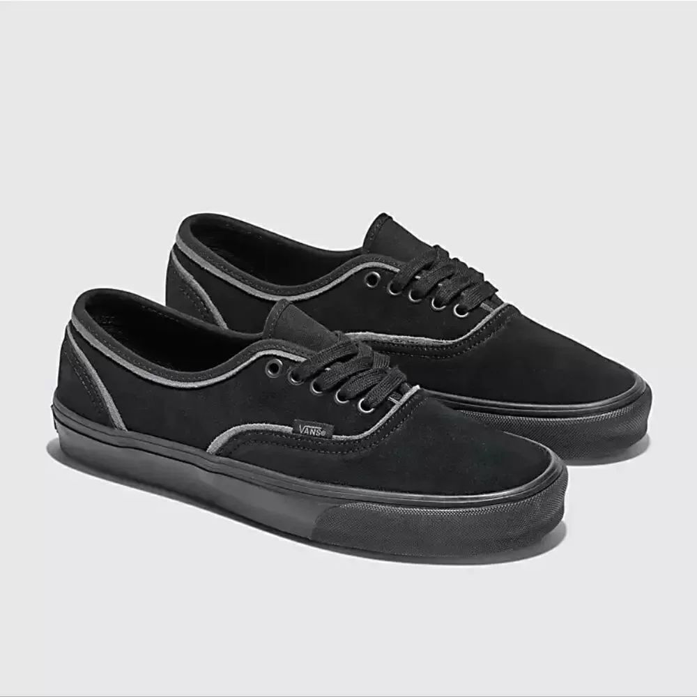 Vans Authentic Silver - Picture 2 of 5